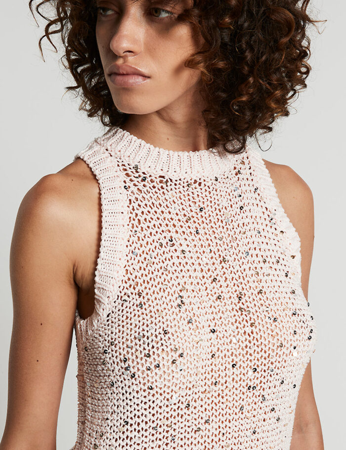 E98175F03_B9117_B94_4