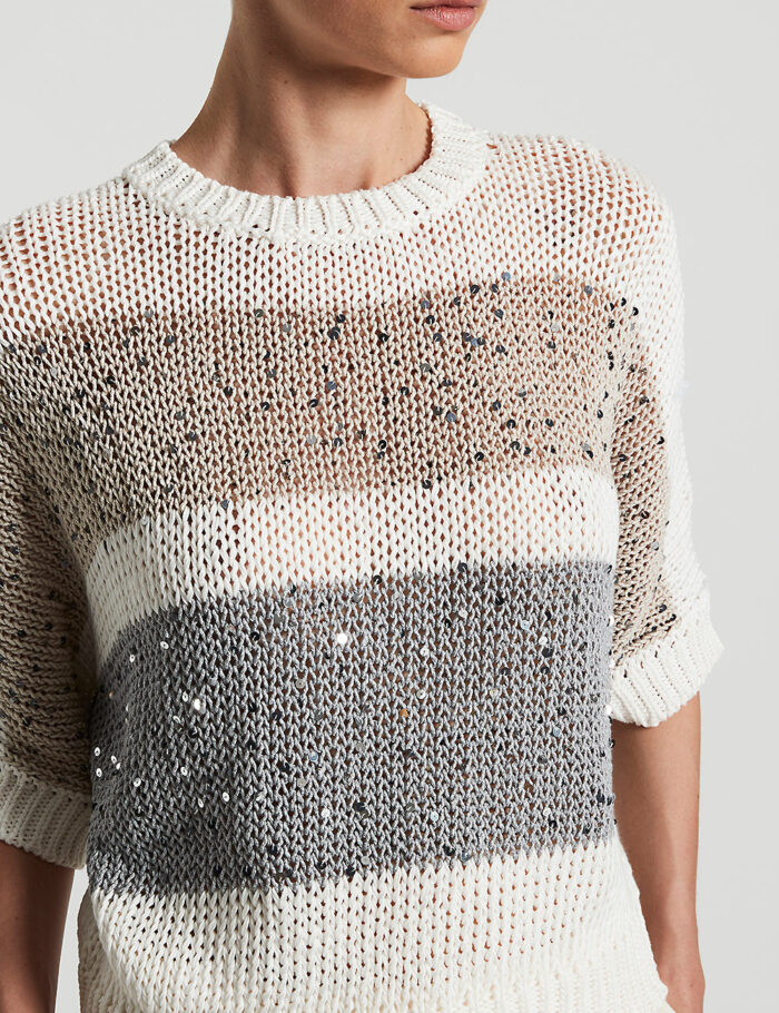 E99959F03_C9117_C42_4 E99959F03_C9117_C42_4