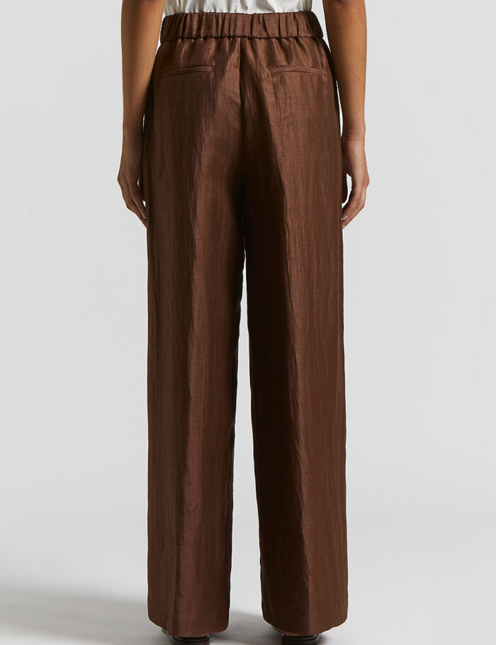 P04052_00660_054_3 P04052_00660_054_3