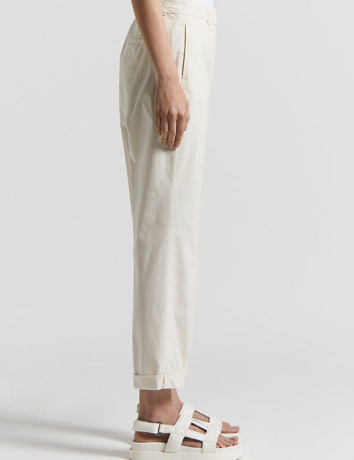 P04680T3_00800_042_2