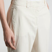 P04680T3_00800_042_4