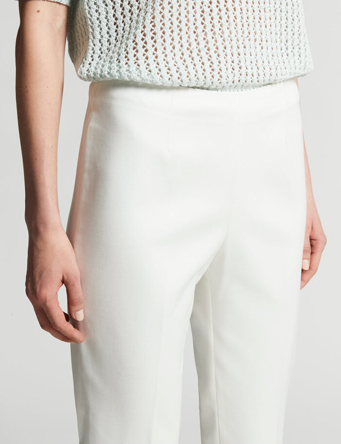 PH4863J0_01953_702_41 PH4863J0_01953_702_41