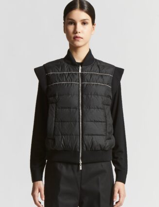 Peserico - Short sleeveless down jacket with bomber collar - Black